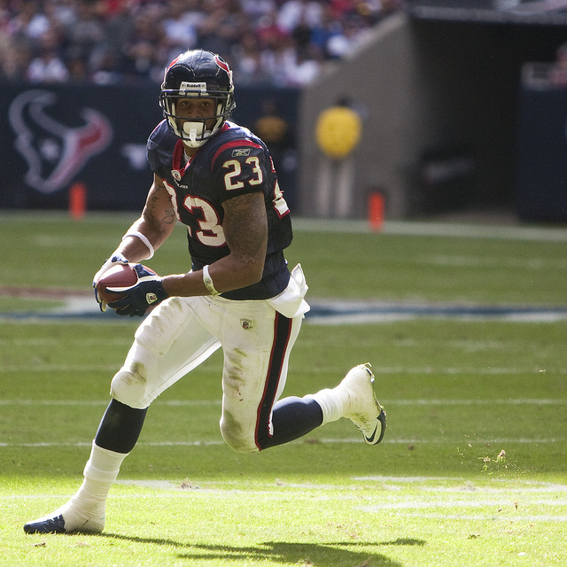 NFL: Arian Foster says NFL owners 'dishonest,' care little for players